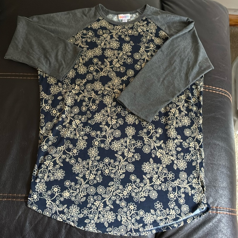 Lularoe Randy shirt‎, size large, gray sleeves, navy and cream floral body